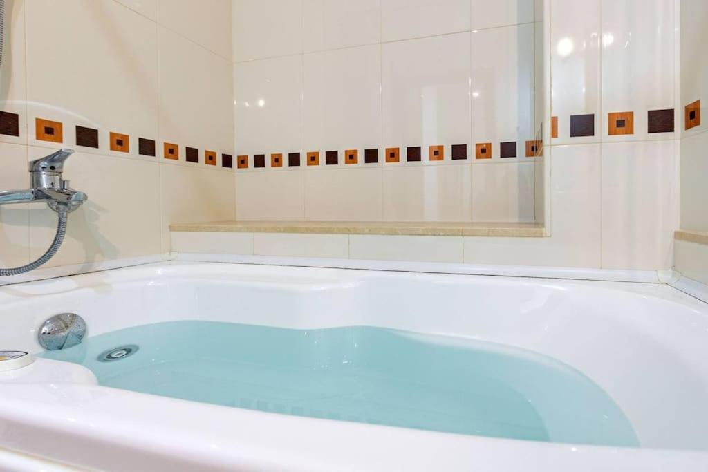 Jdcbi - Peaceful Lovely Apartment In City Center Sevilla Exterior foto